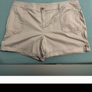 Lane Bryant Light Tan Cargo Shorts
